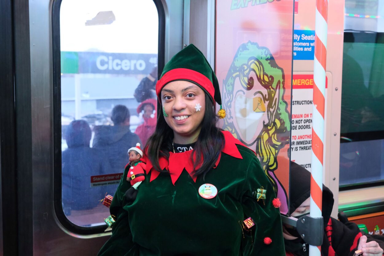 Holiday Train elf